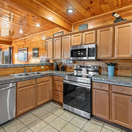 Knotty By Nature Sevierville Exterior foto